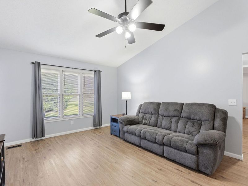 5831 Winfield Drive, Springfield, OH 45503 Photo 16