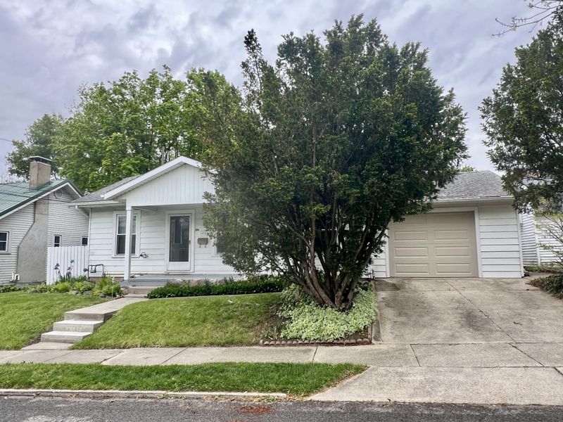 143 N Stanley Street, Bellefontaine, OH 43311 Photo 3