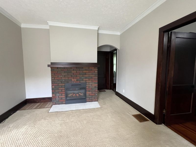 143 N Stanley Street, Bellefontaine, OH 43311 Photo 5