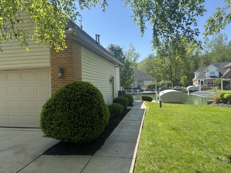 5519 E Hidden Shores Drive, Celina, OH 45822 Photo 4