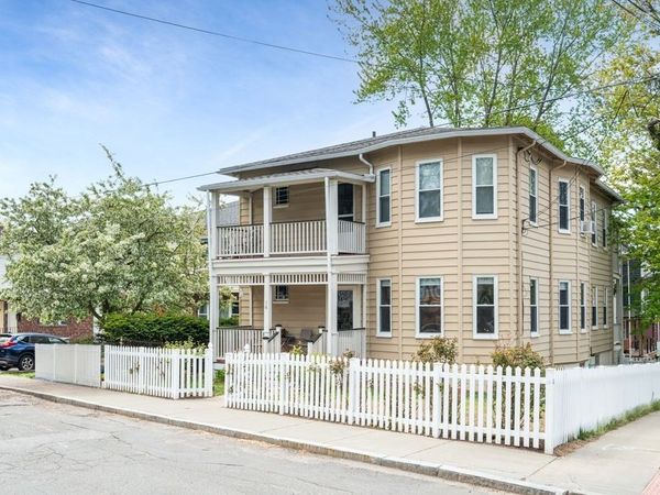 16 Charles St, Unit A, Watertown, MA 02472