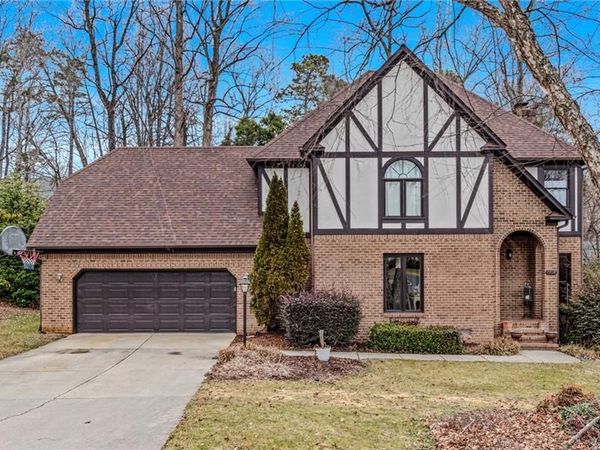 1708 Ambleside Court, Greensboro, NC 27407