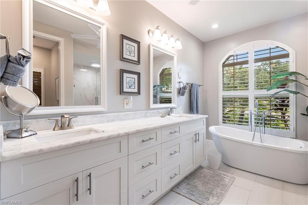 4372 Bittern Ct , Naples, FL 34119 Photo