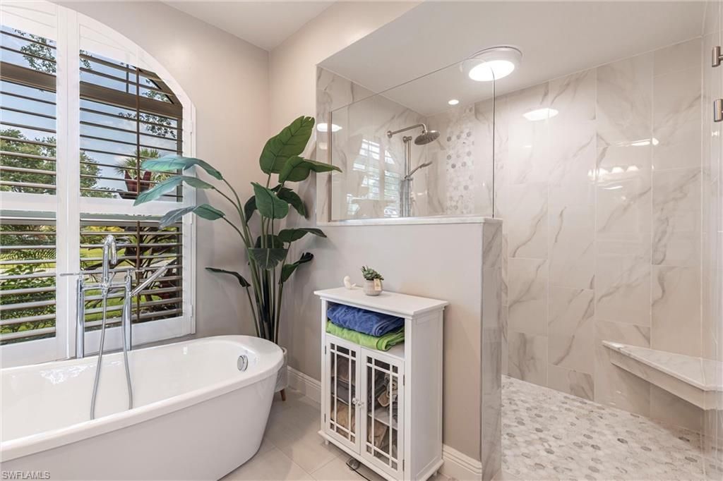 4372 Bittern Ct , Naples, FL 34119 Photo