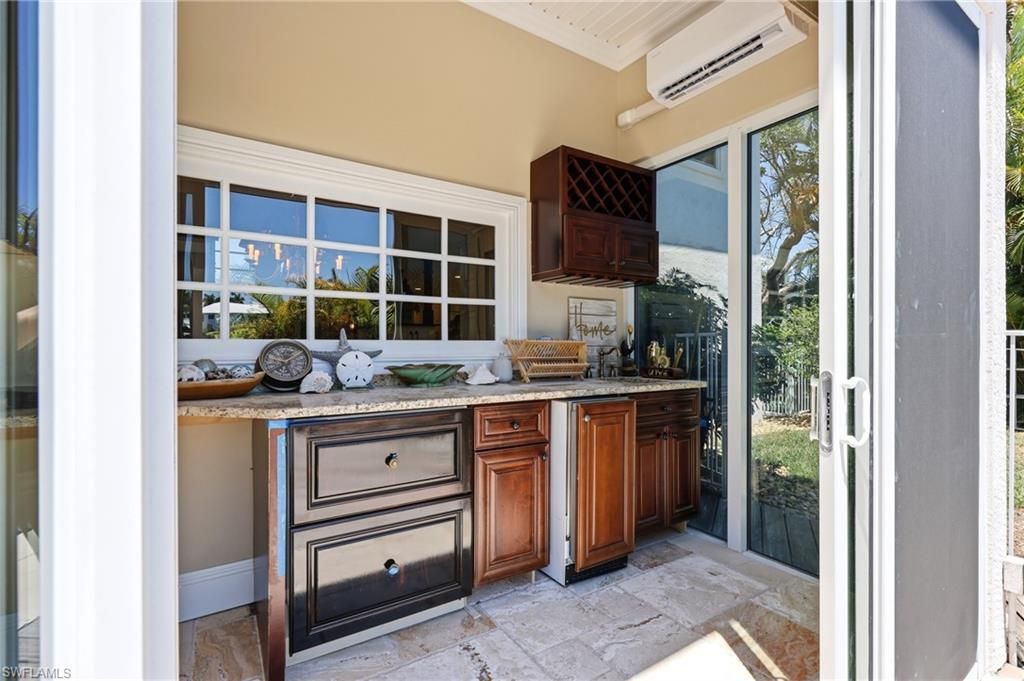 1748 Jewel Box Dr , Sanibel, FL 33957 Photo