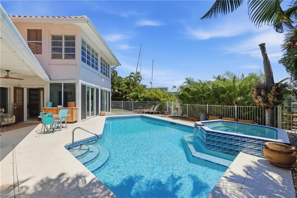 1748 Jewel Box Dr , Sanibel, FL 33957 Photo