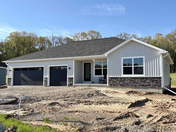 2926 Blue Jay Lane, Portage, WI 53901