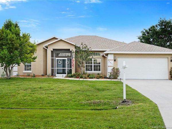 2511 SE Snapper Street, Port St Lucie, FL 34952