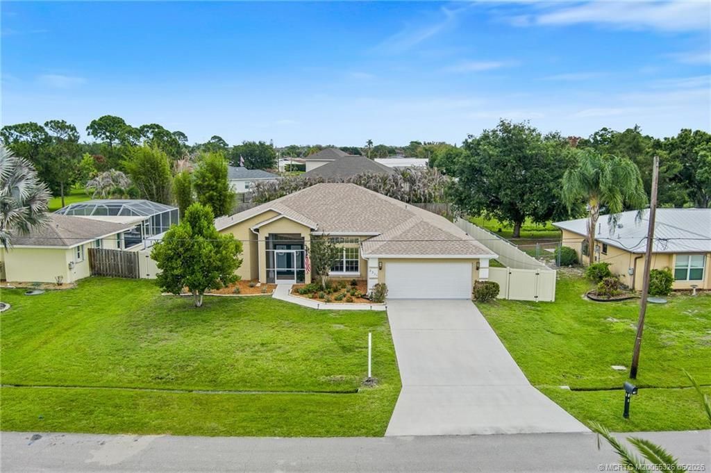 2511 SE Snapper Street, Port Saint Lucie, FL 34952 Photo