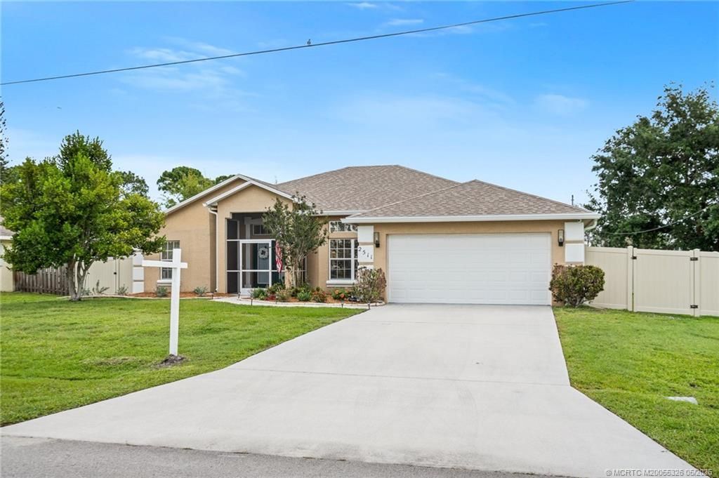 2511 SE Snapper Street, Port Saint Lucie, FL 34952 Photo