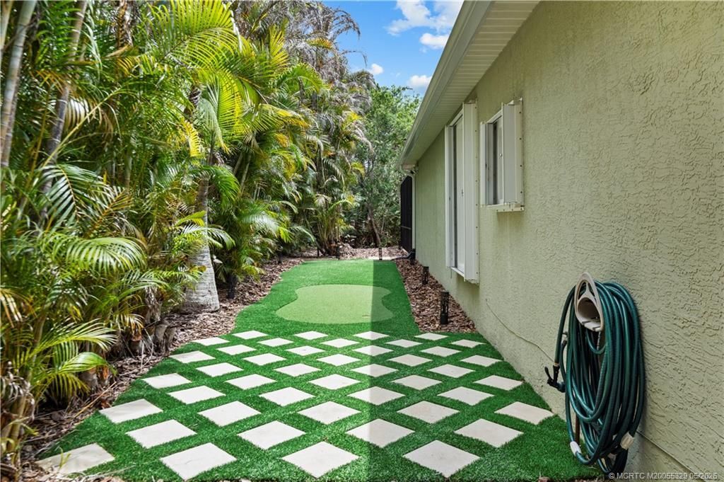 2551 NW Windemere Drive, Jensen Beach, FL 34957 Photo