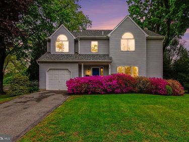 1606 BUTTONWOOD ROAD, FLOURTOWN, PA 19031