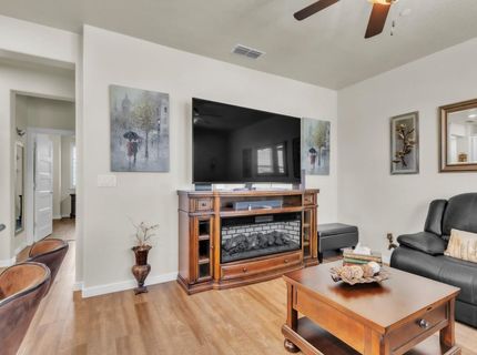 4310 Ocean Ln, Elk Grove, CA 95757 Photo