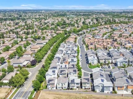 4310 Ocean Ln, Elk Grove, CA 95757 Photo