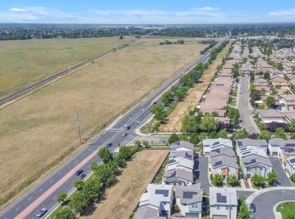4310 Ocean Ln, Elk Grove, CA 95757 Photo