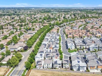 4310 Ocean Ln, Elk Grove, CA 95757 Photo