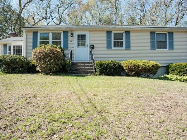 167 Theresa Cir, Northbridge, MA 01588