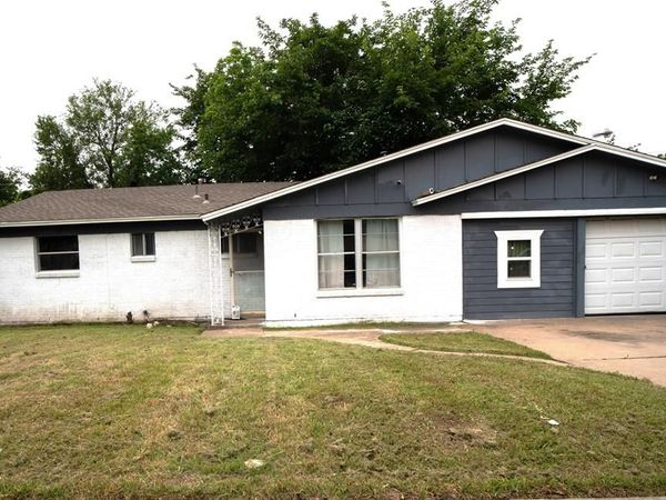 5736 Shipp Drive, Watauga, TX 76148