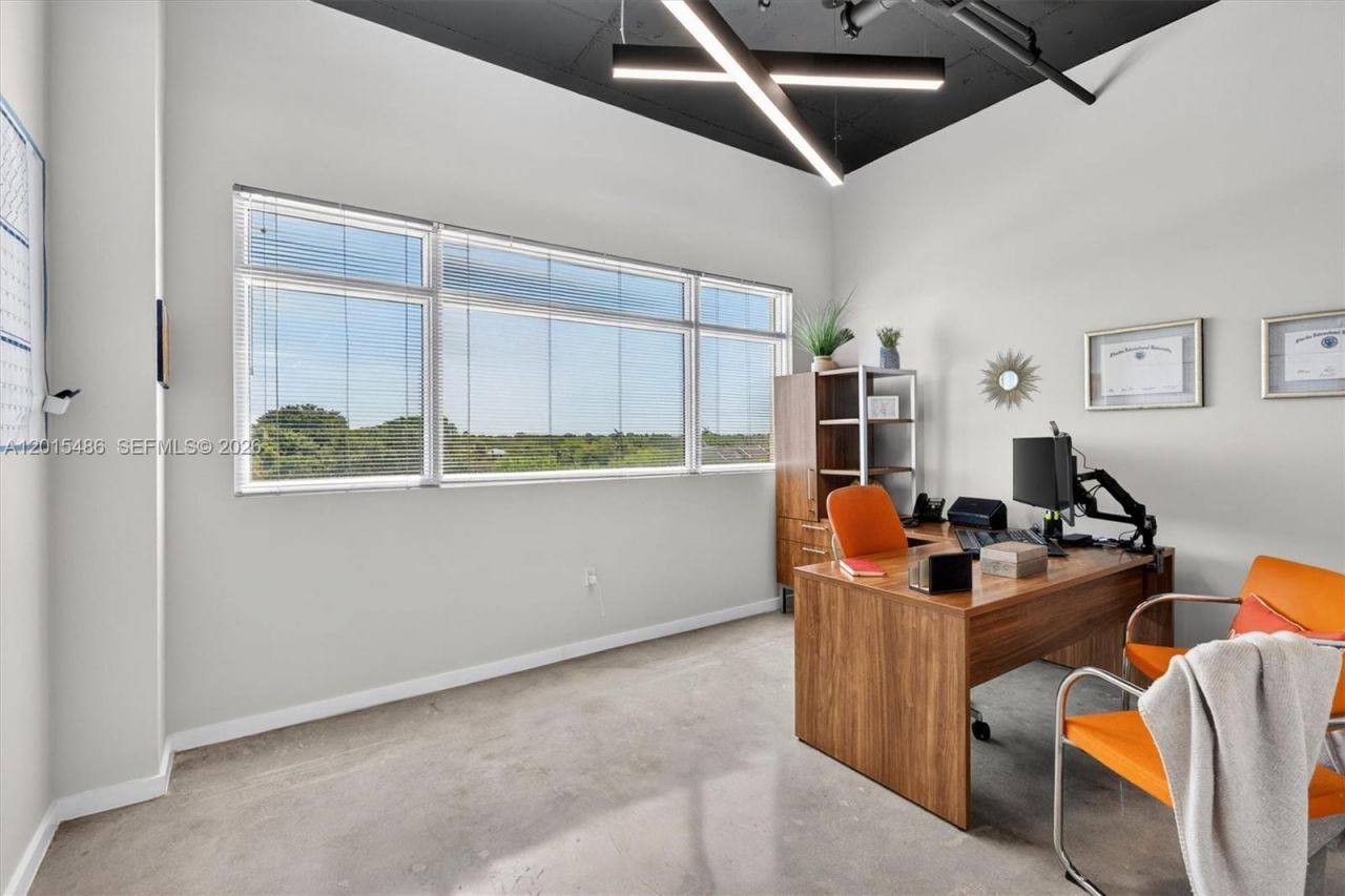 7301 SW 57th Ct , Unit 525, South Miami, FL 33143 Photo