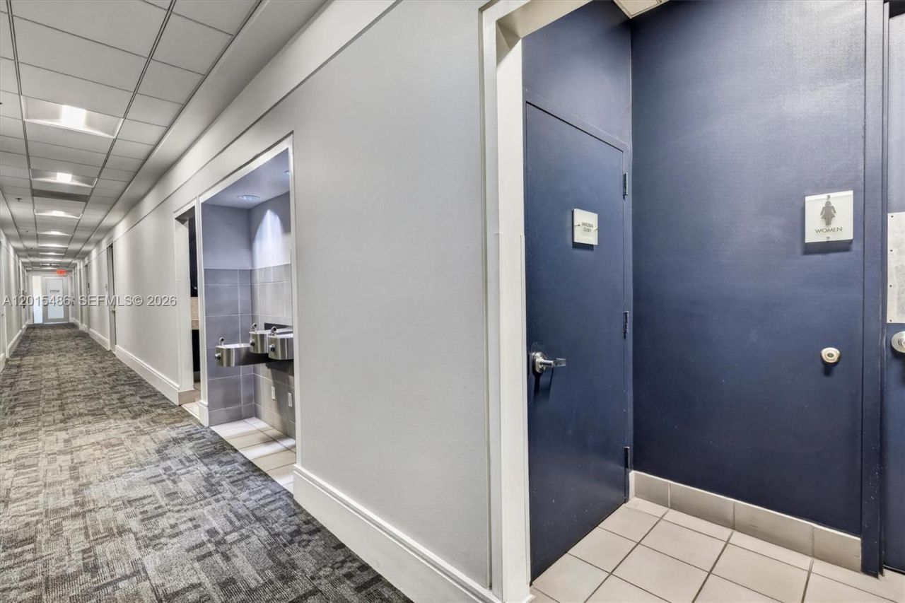 7301 SW 57th Ct , Unit 525, South Miami, FL 33143 Photo