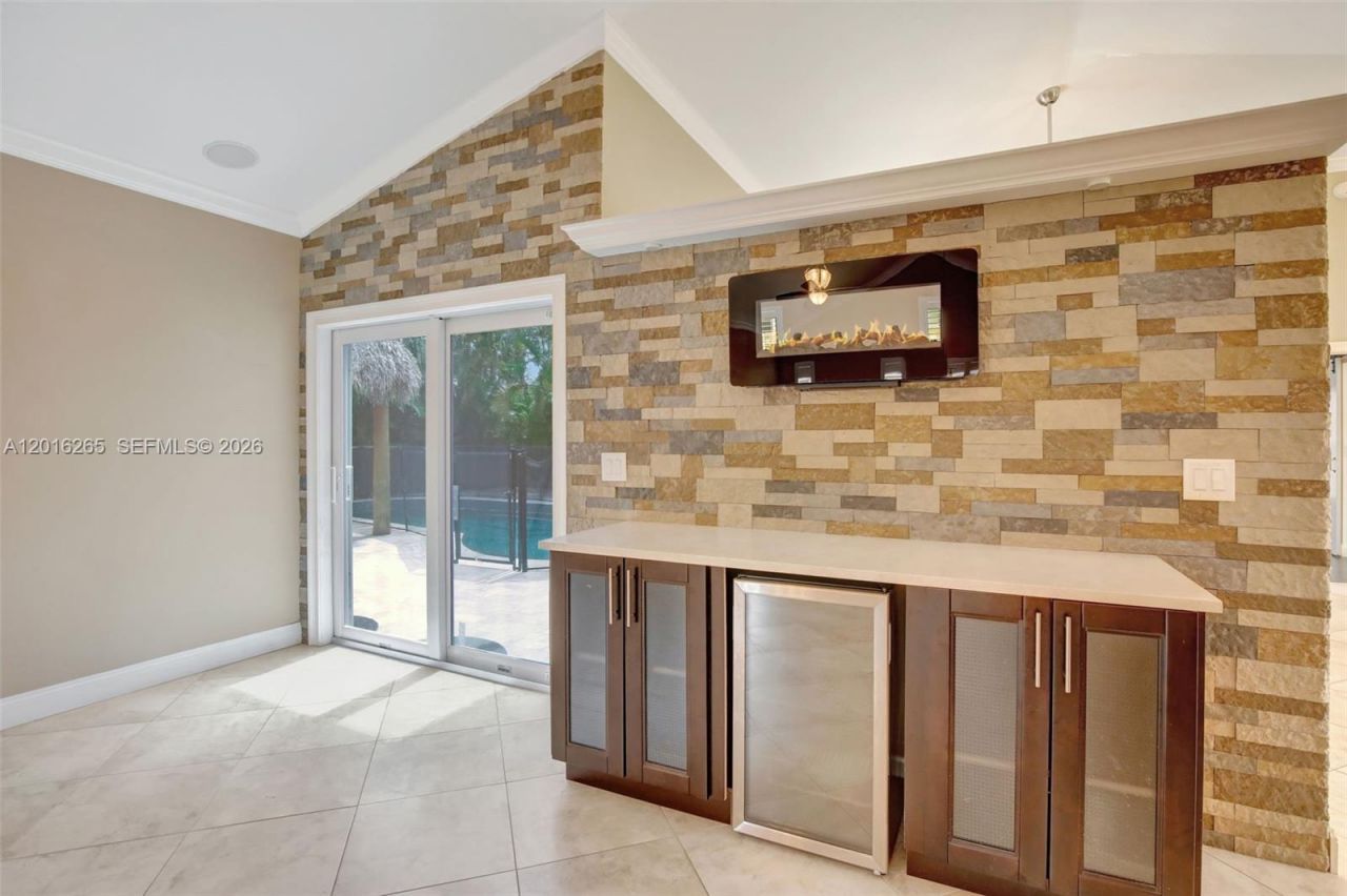 12486 SW 9th Pl, Davie, FL 33325 Photo