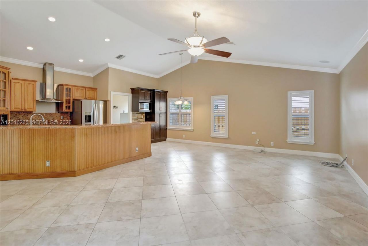 12486 SW 9th Pl, Davie, FL 33325 Photo