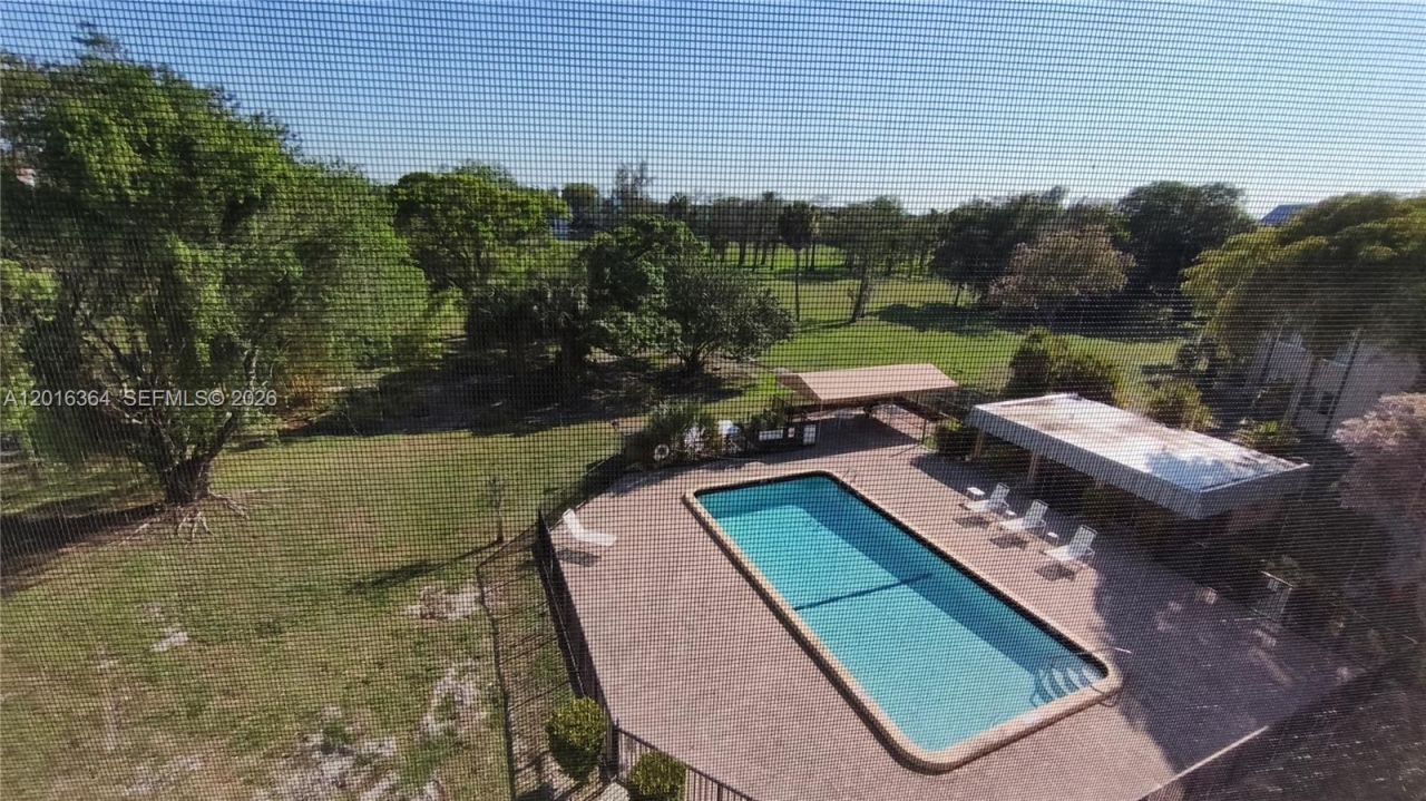 6100 S Falls Cir Dr , Unit 404, Lauderhill, FL 33319 Photo