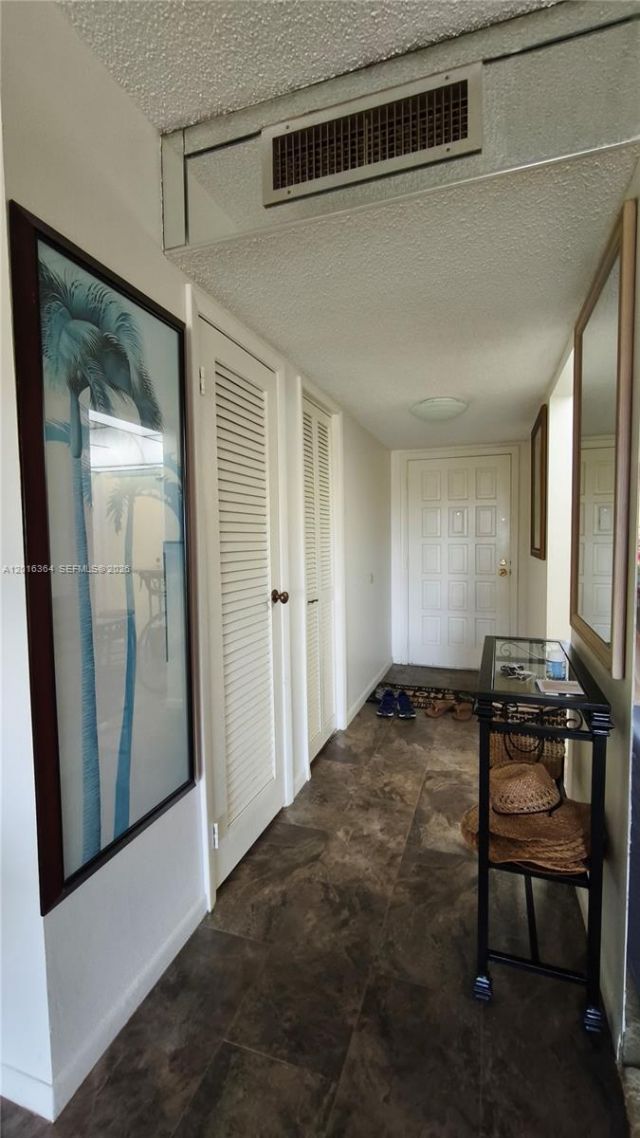 6100 S Falls Cir Dr , Unit 404, Lauderhill, FL 33319 Photo