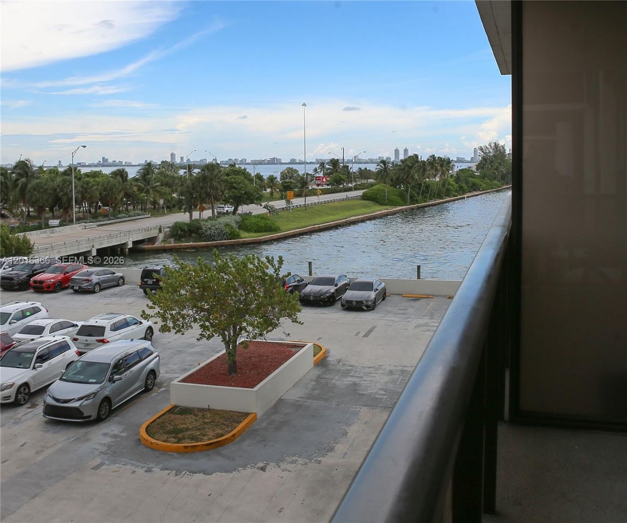 600 NE 36th St, Unit 310, Miami, FL 33137 Photo
