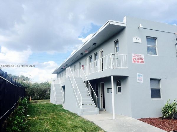 219 NW 10th St , Unit 2, Miami, FL 33136