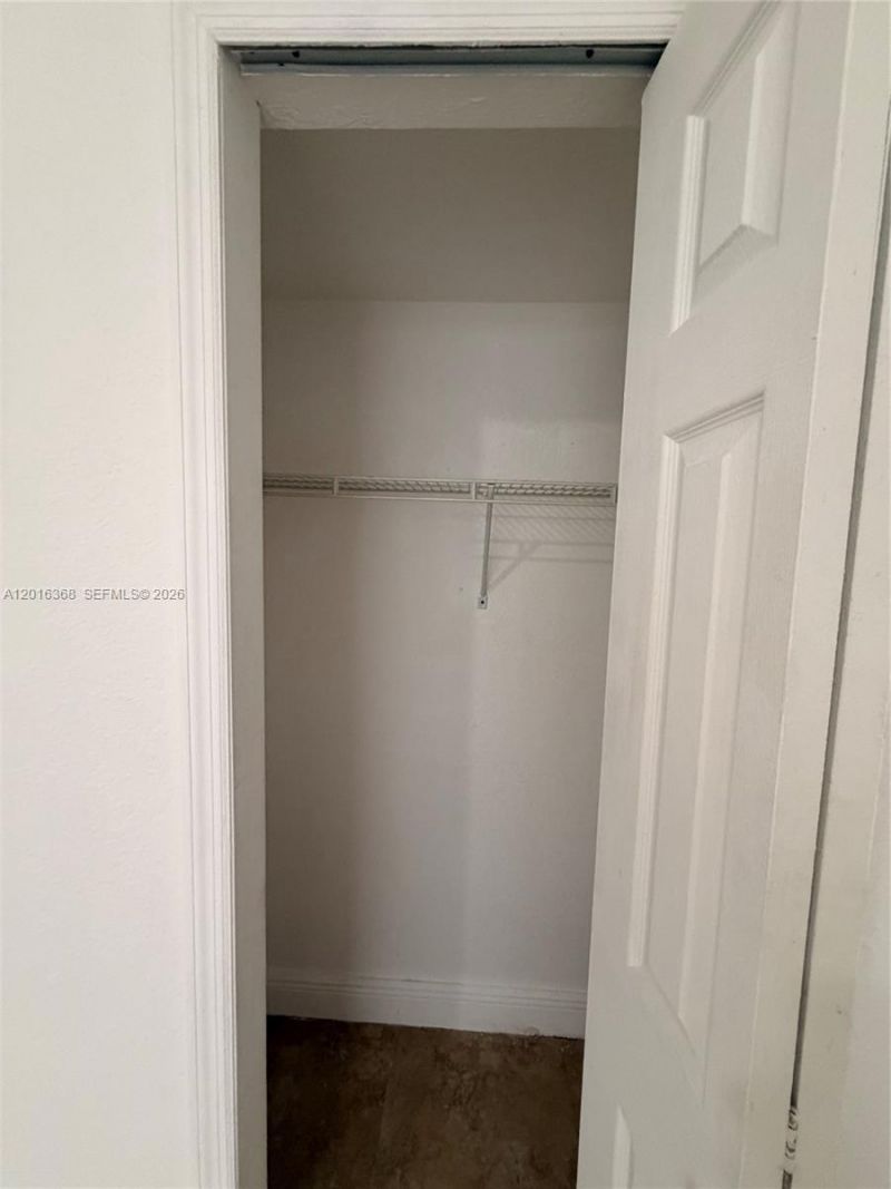 219 NW 10th St, Unit 2, Miami, FL 33136 Photo