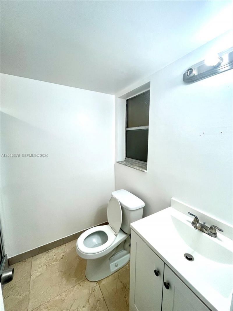 11925 NE 2nd Ave, Unit B101, North Miami, FL 33161 Photo
