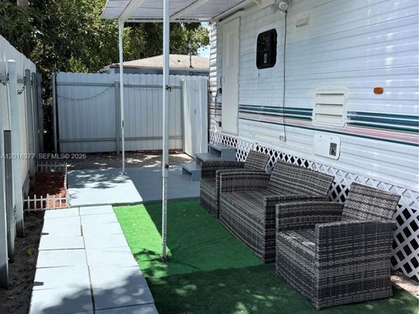 12500 NW 22nd Ave , Unit 1, Miami, FL 33167