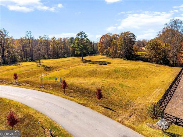 1053 Homestead Drive, Milton, GA 30004
