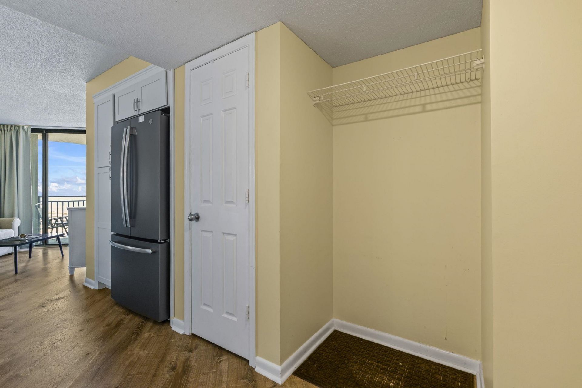5523 North Ocean Blvd.  Photo 4