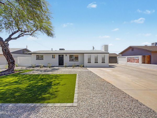 112 N SULLEYS Drive, Mesa, AZ 85205