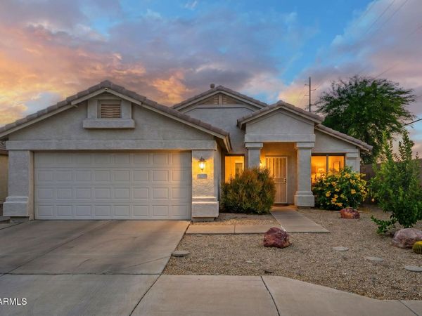 3136 E ROVEEN Avenue, Phoenix, AZ 85032