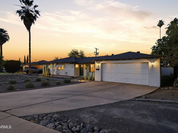1466 E 2ND Street, Mesa, AZ 85203