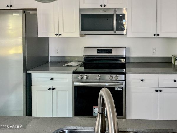 5408 S 19TH Avenue, Phoenix, AZ 85041