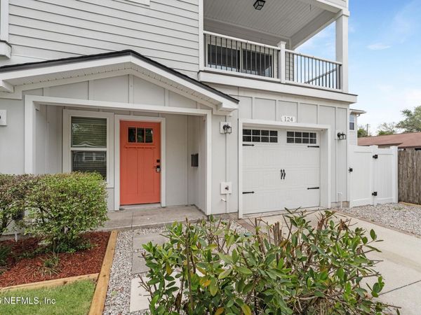124 S 10TH Street, Jacksonville Beach, FL 32250
