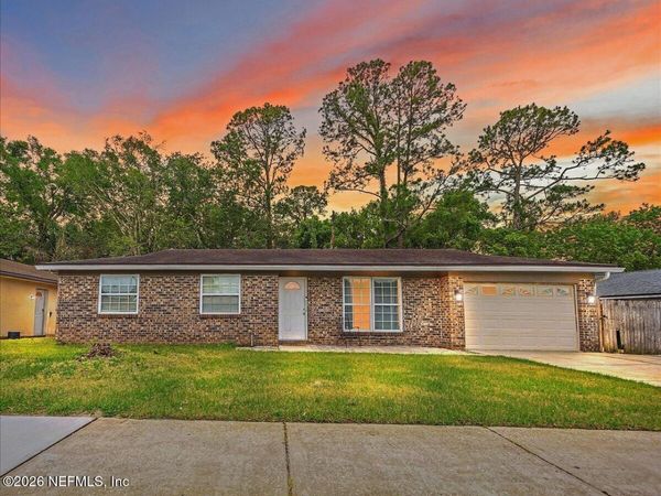 8948 SANDUSKY Avenue S, Jacksonville, FL 32216