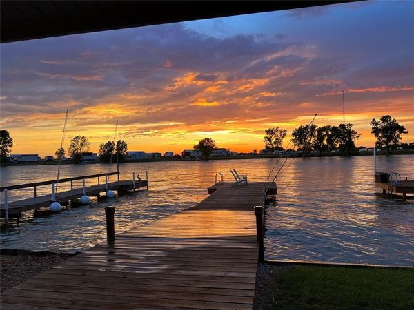 2058 Pelican Isle Drive, Kerens, TX 75144