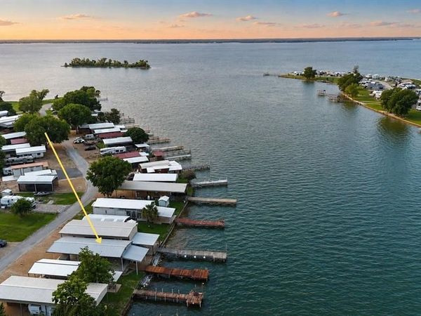 2058 Pelican Isle Drive , Kerens, TX 75144