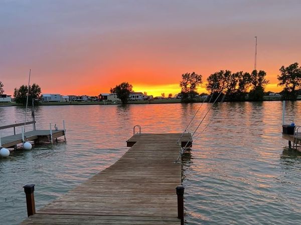 2058 Pelican Isle Drive, Kerens, TX 75144