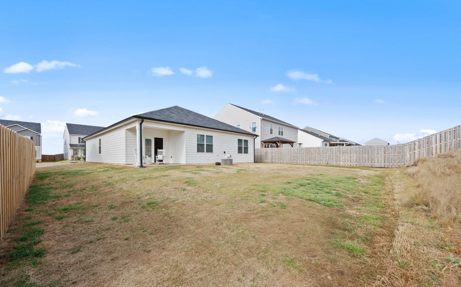 554 Lytham Drive Photo 40
