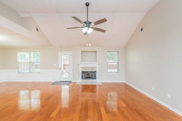 488 Wickham Drive Photo 10