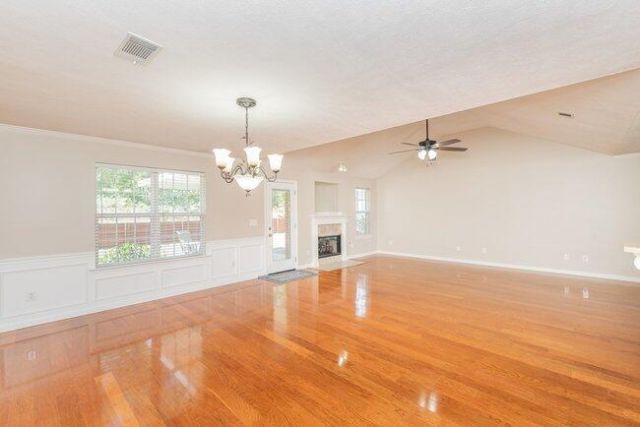 488 Wickham Drive Photo 18