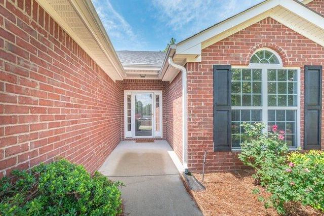 488 Wickham Drive Photo 5
