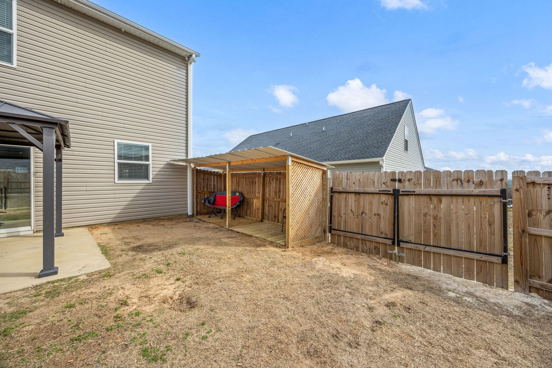 1097 Sapphire Drive Photo 36