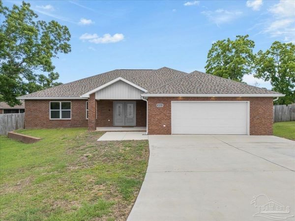 8709 Lamont Rd, Pensacola, FL 32526